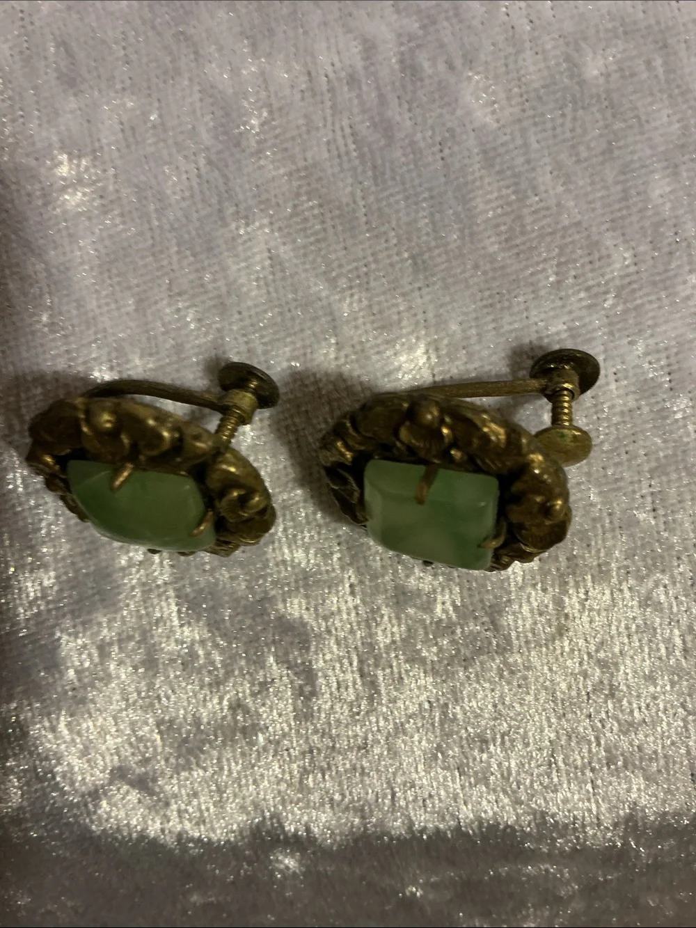 Vintage Green -Toned Screw-Back Green Cabochon Earrings